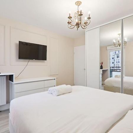 Appartement Design Pres Defense Bezons Exterior photo